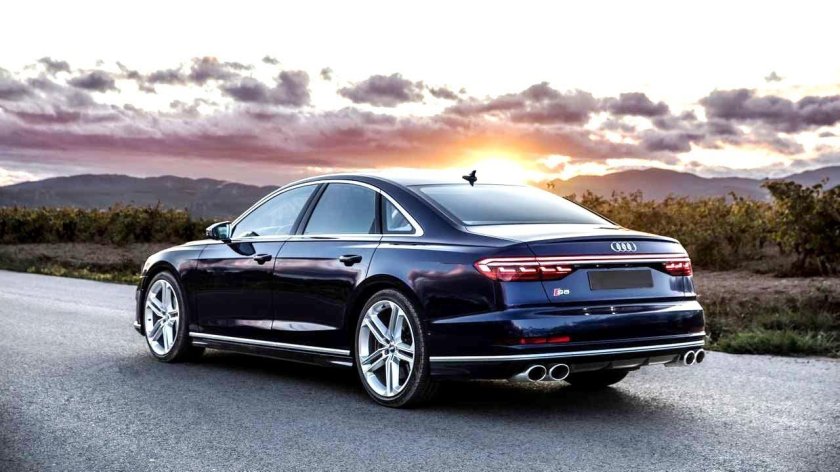 Audi a8 d7