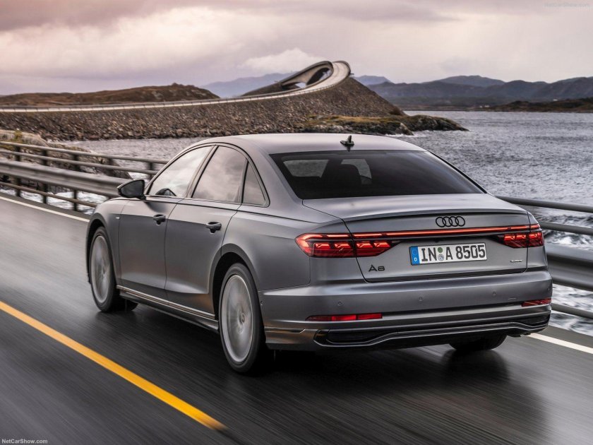 Audi a8l 2022