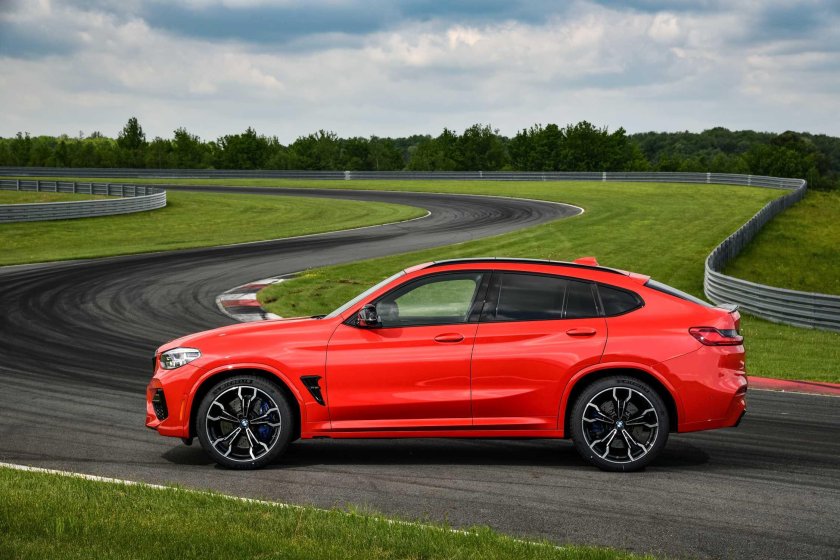 BMW x4m