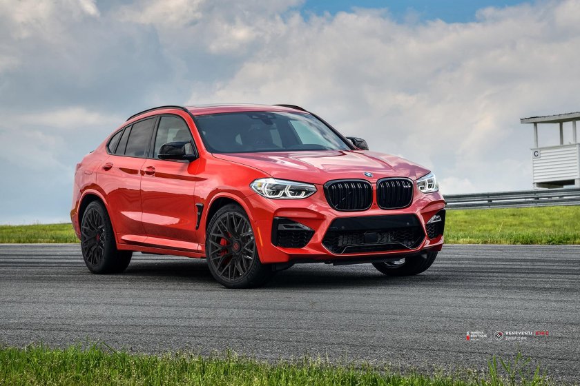 BMW x4m