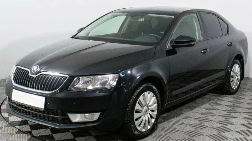 Шкода Октавиа черный 2015
