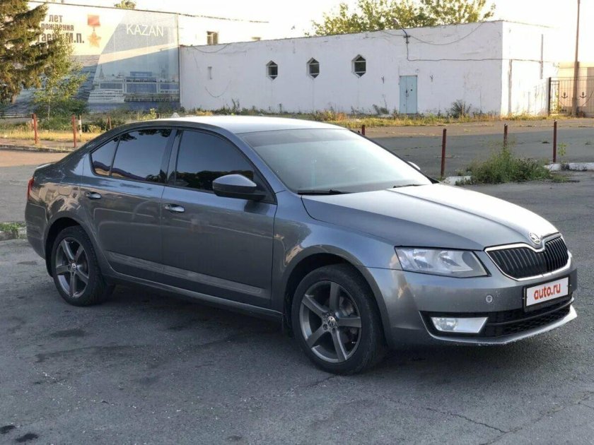 Шкода Октавия а7 серая