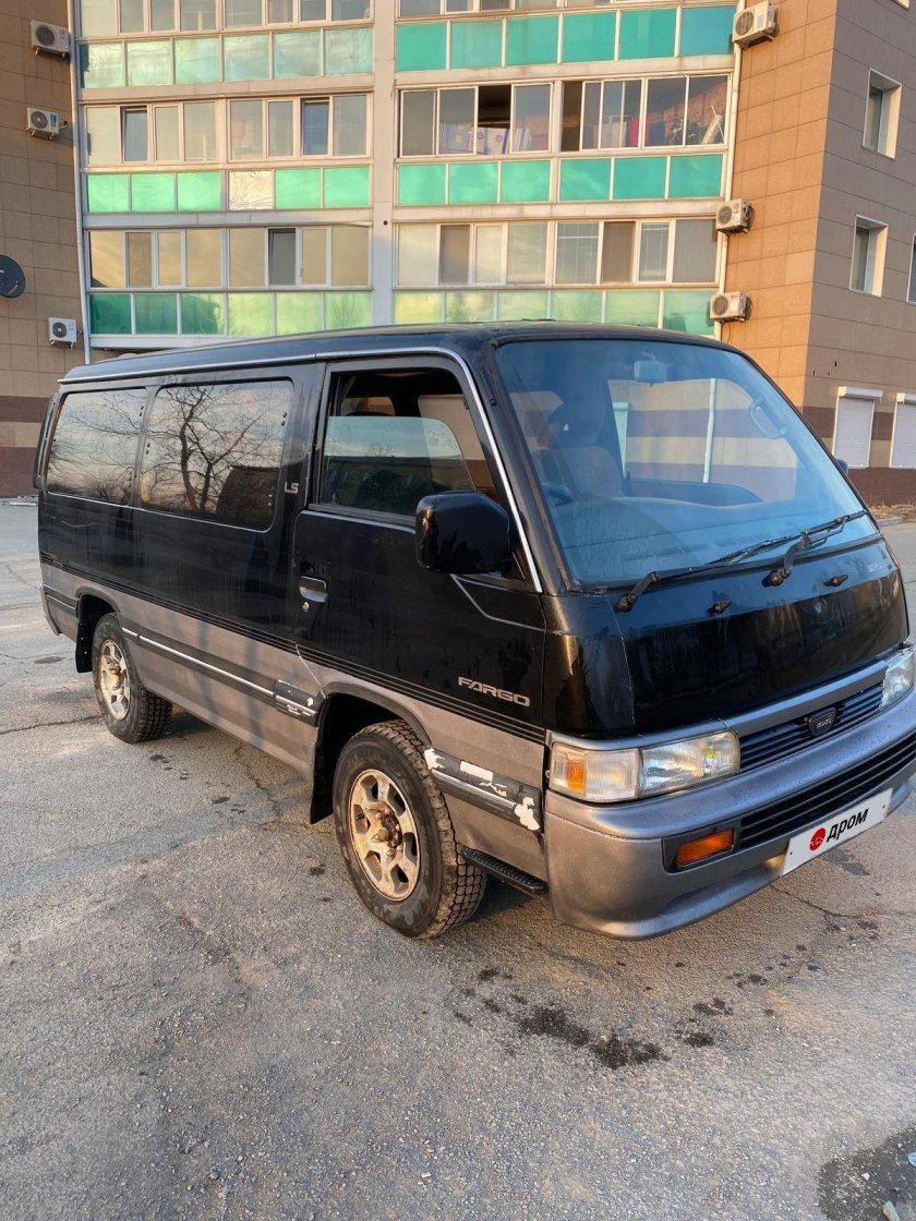 Nissan Caravan 2008