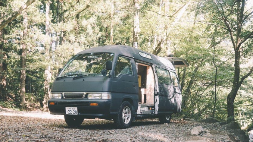 Nissan Caravan e24