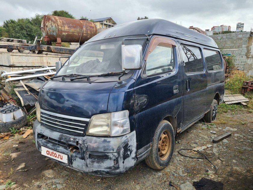 Ниссан Караван 1998