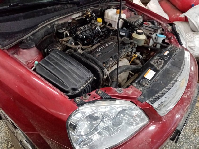 Chevrolet lacetti 2012