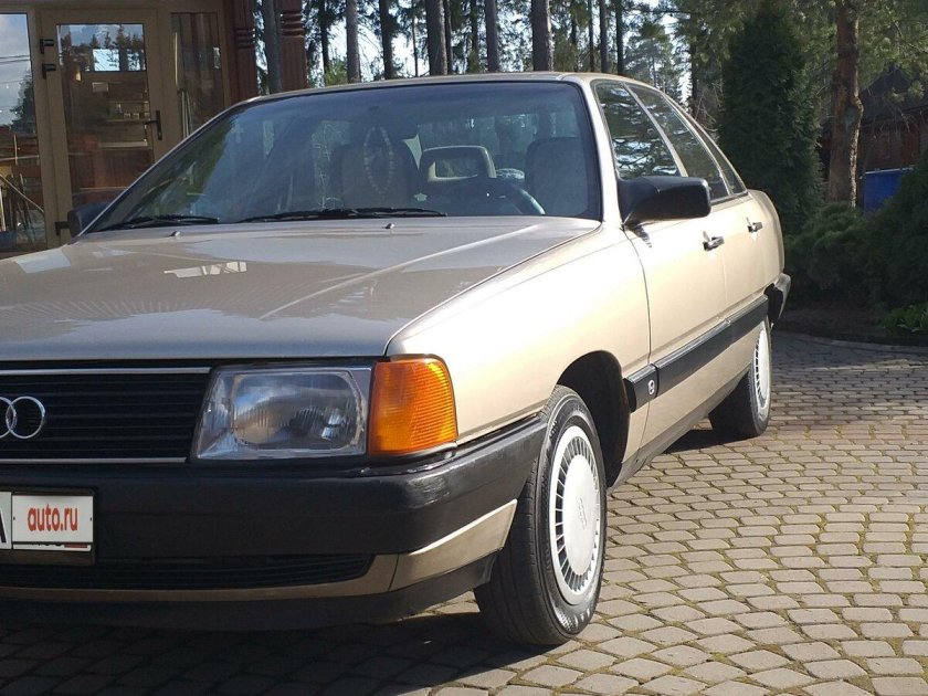 Ауди 100 1988