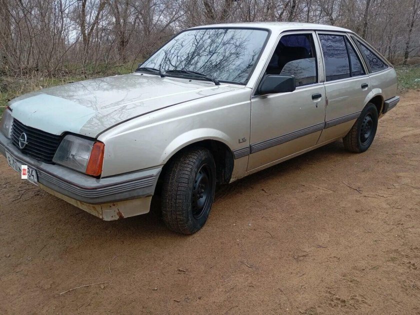 Опель аскона 1986