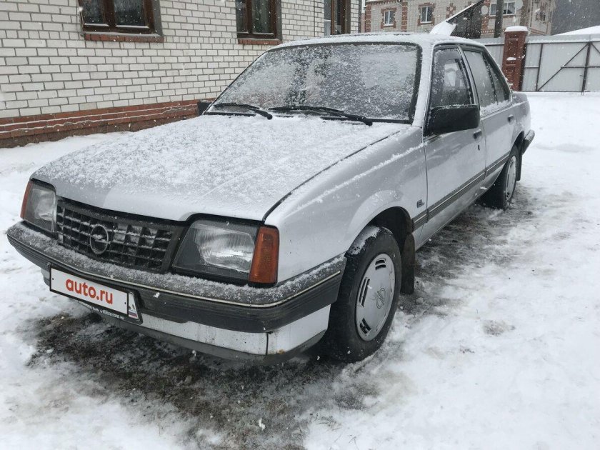 Опель аскона 1986 1.6