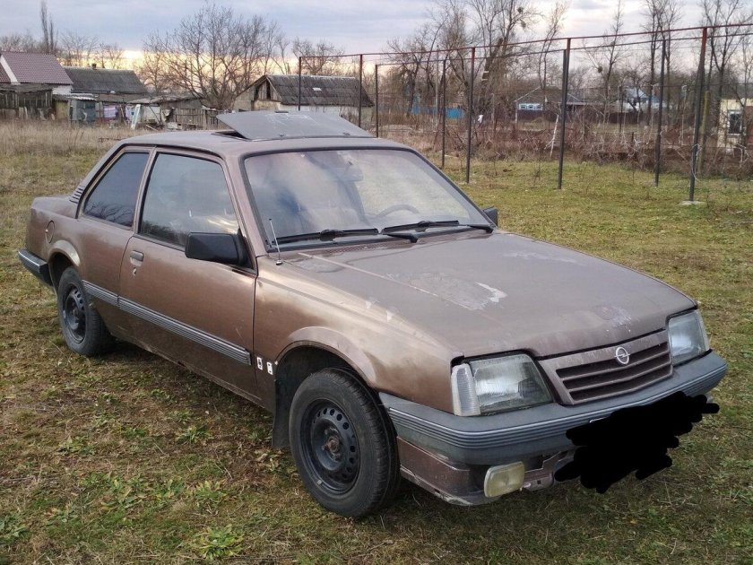Опель Аскона 1986 1.6