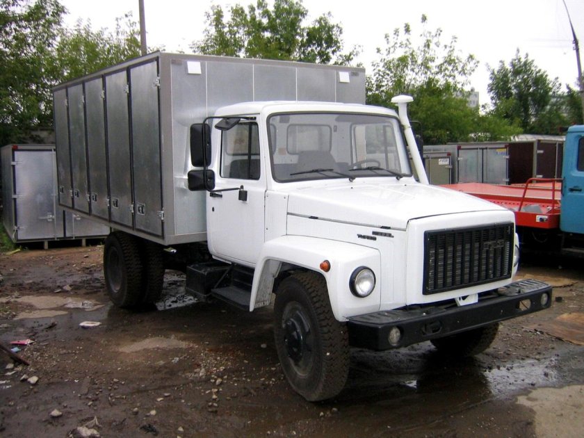 Грузовик ГАЗ 3309