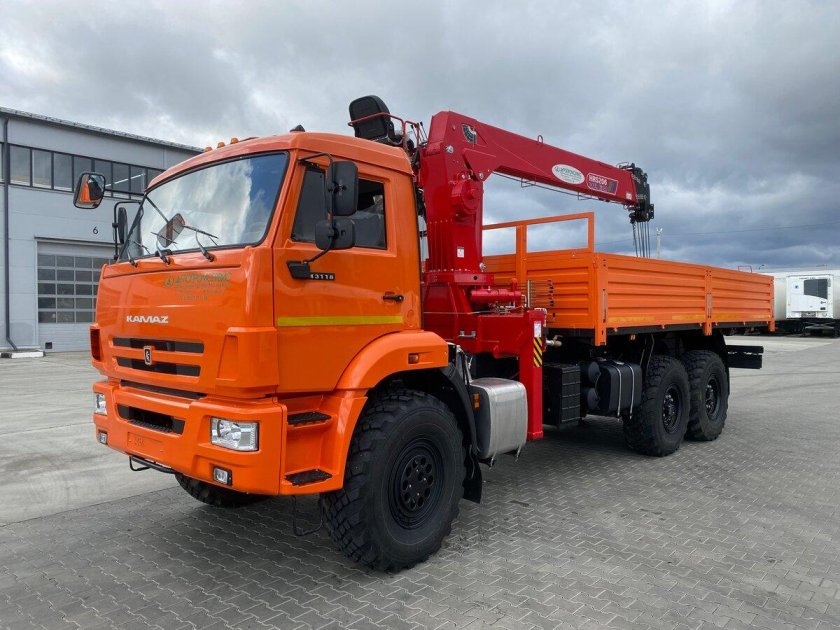 Бортовой камаз 43118