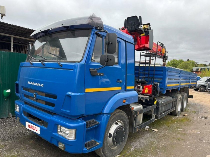 Камаз с кму