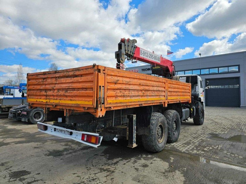 Камаз 43118 с кму
