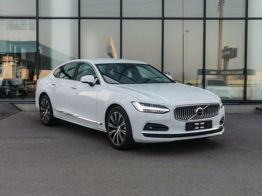 Вольво седан s90 2021