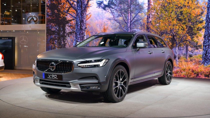 Volvo v90 Cross Country