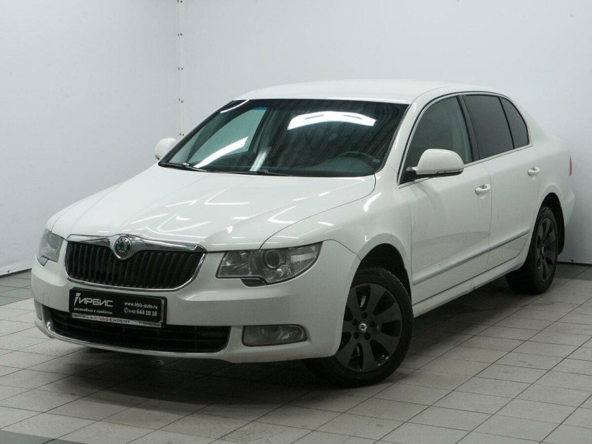 Skoda Superb 2012