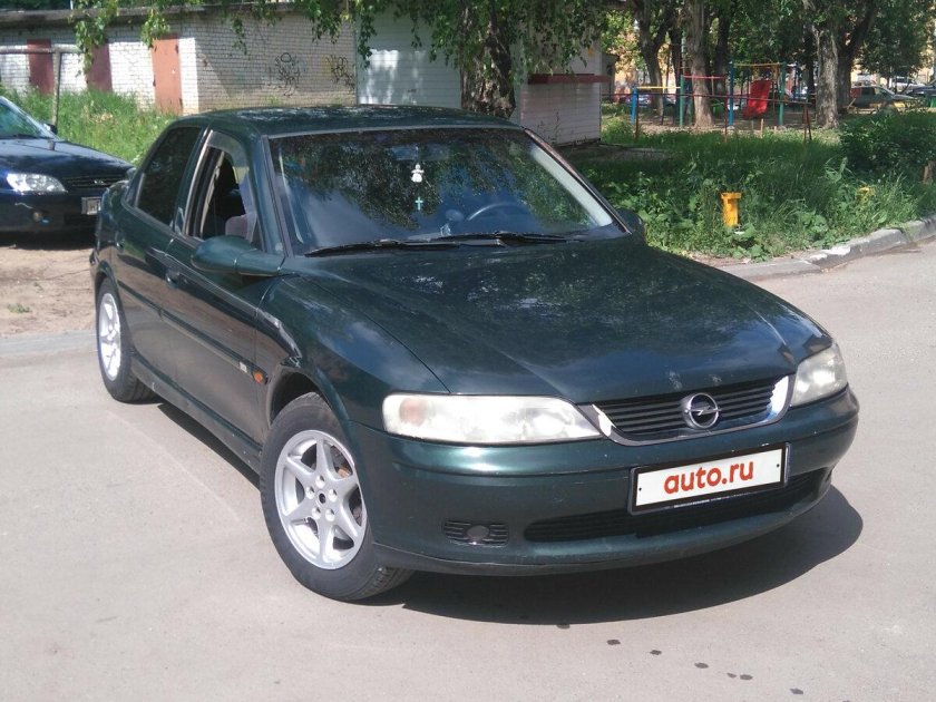 Opel Vectra b седан 2000