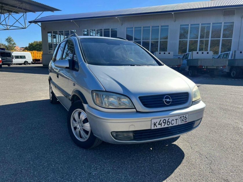 Opel zafira 2001