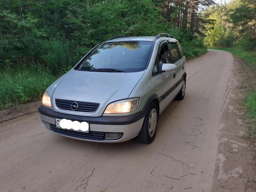 Opel Zafira 2000