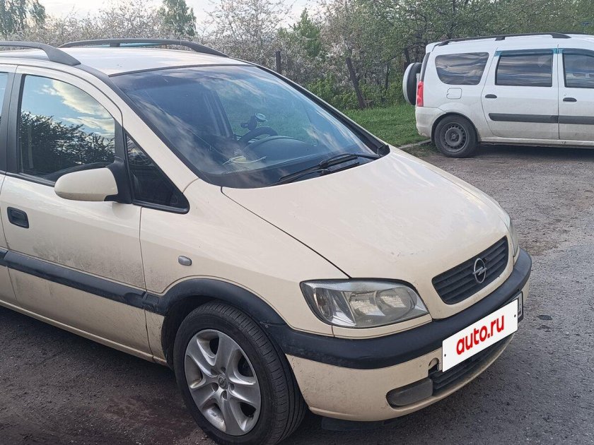 Opel zafira 1999