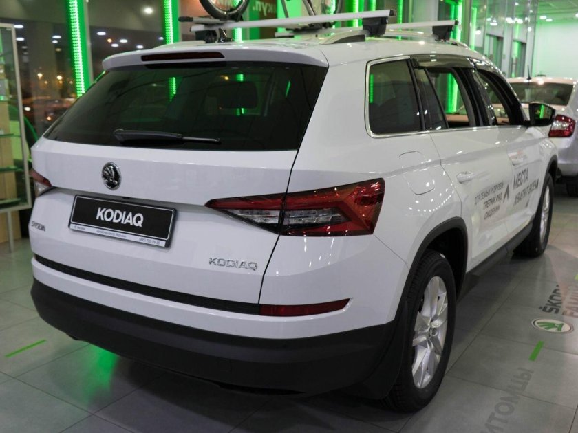 Шкода Кодиак белый