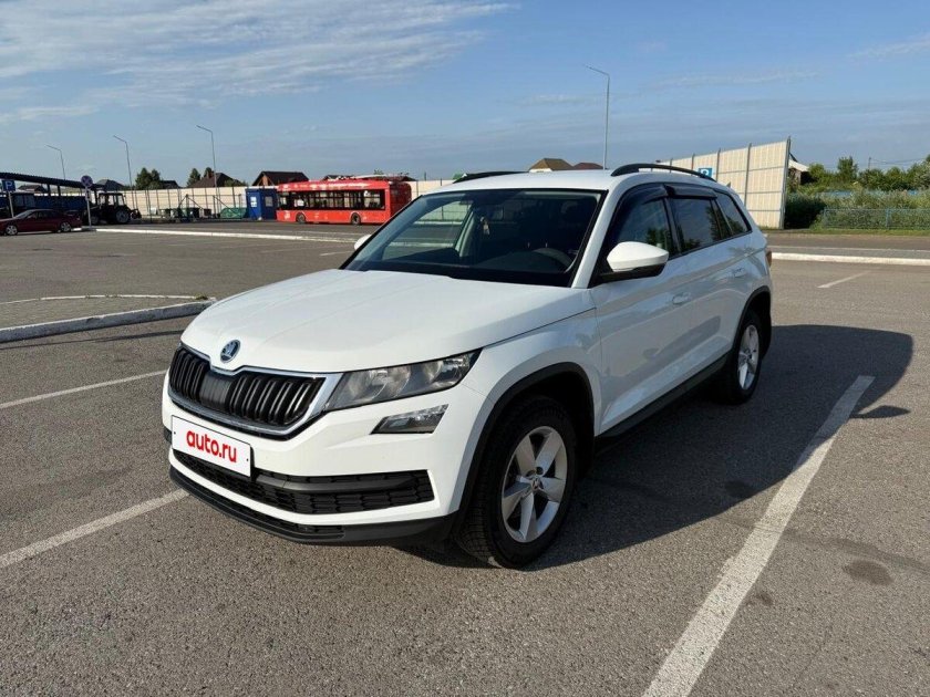 Skoda kodiaq 2016 — 2022 i серый