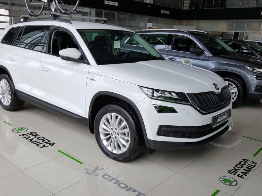 Skoda Kodiaq 2022 белый