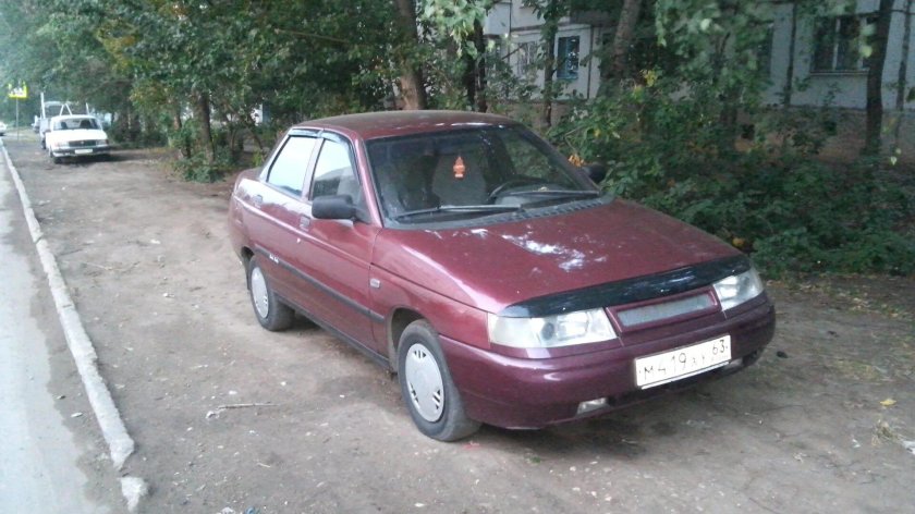 ВАЗ 2110 красный серебристый