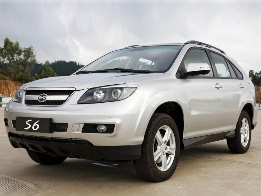 BYD s6