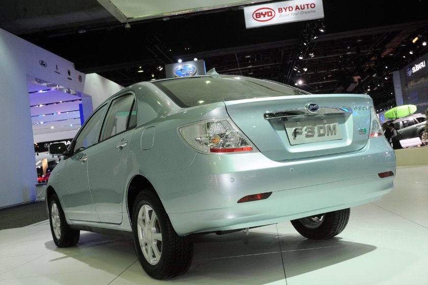 BYD f3dm
