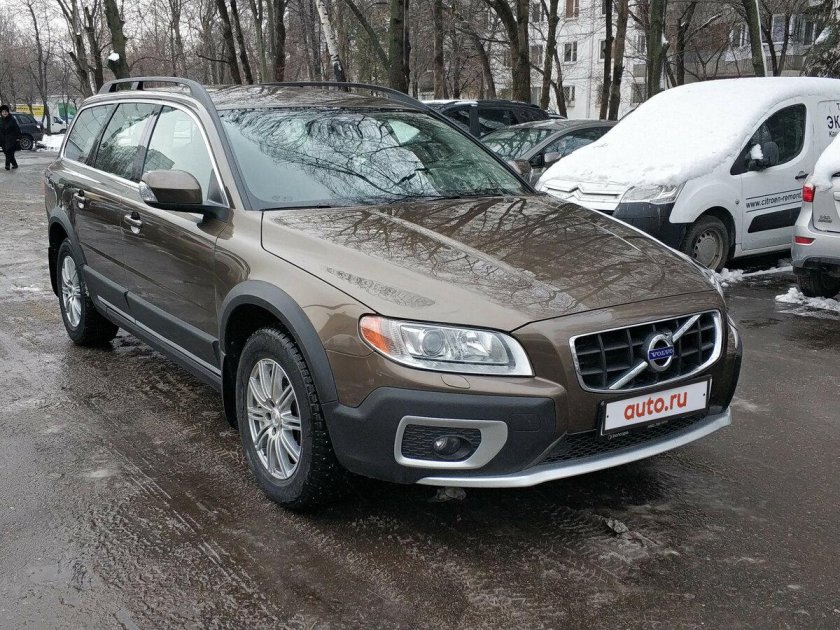 Вольво 2012 года