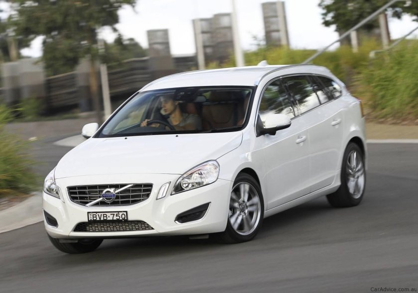 Вольво v60 2011