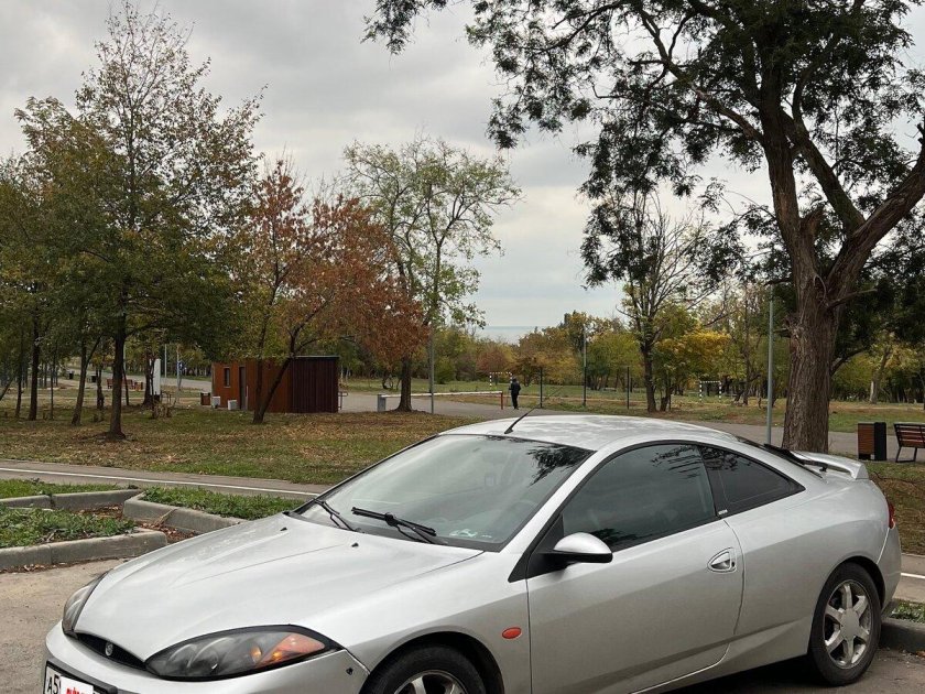 Mercury cougar 2000