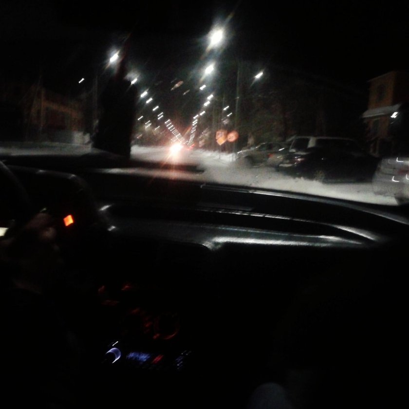 Машина ночью