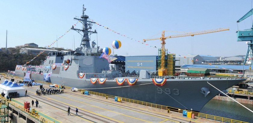 Король Седжон эсминец