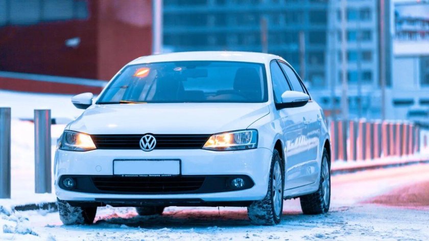 Шкода Октавия и Фольксваген поло