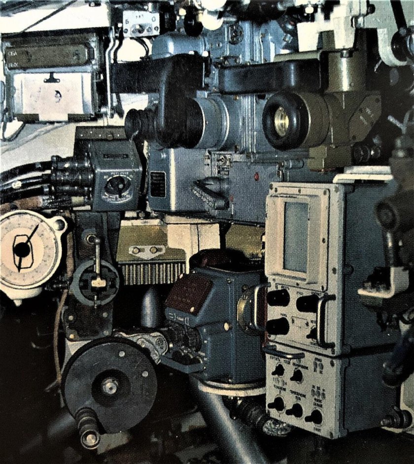 Внутри танка т 80