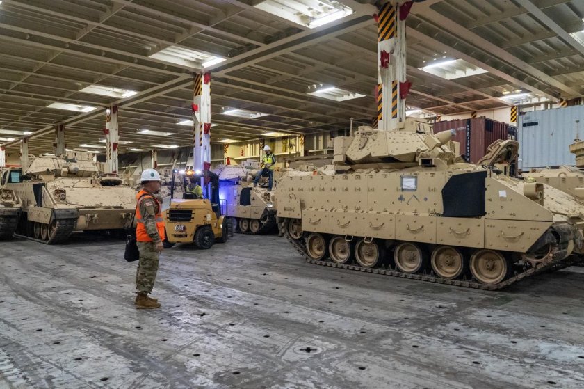 БТР Бредли США