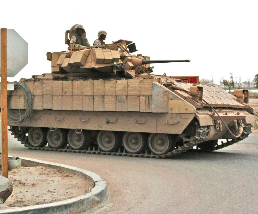 БМП m2 Bradley