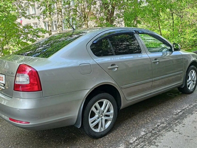 Шкода октавия 2011