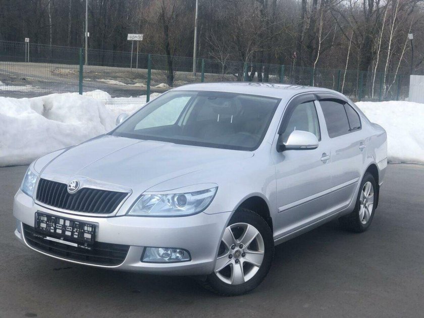 Шкода октавия 2011 серебристая