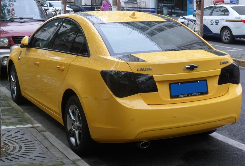 Chevrolet Cruze j300