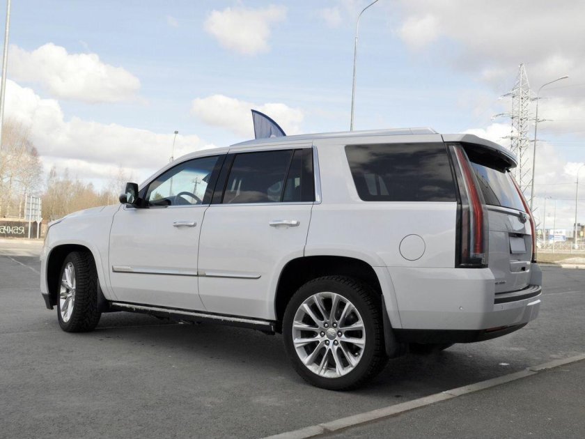 Cadillac escalade iv