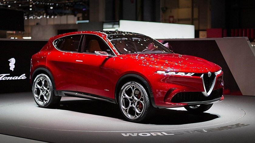 Альфа Ромео Тонале 2021