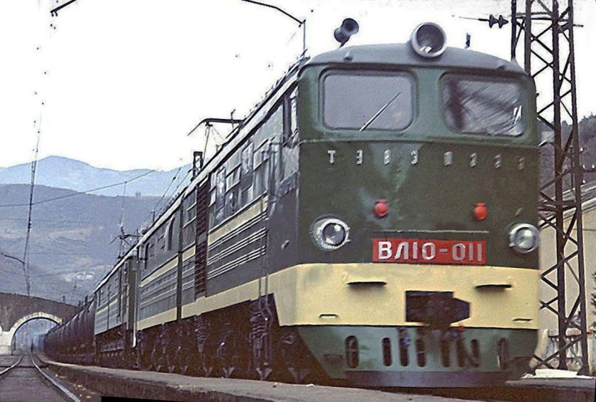 Электровоз вл8 абхазия