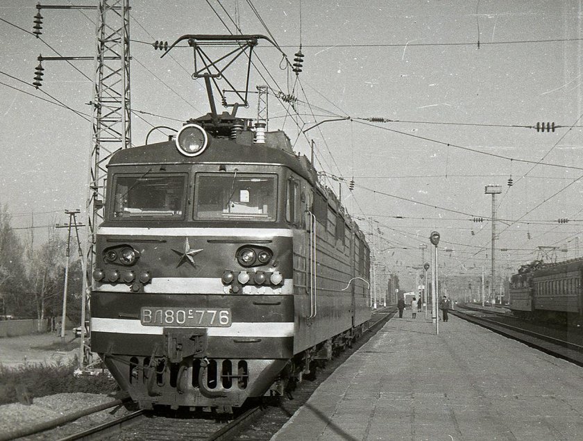 Вл80 электровоз СССР