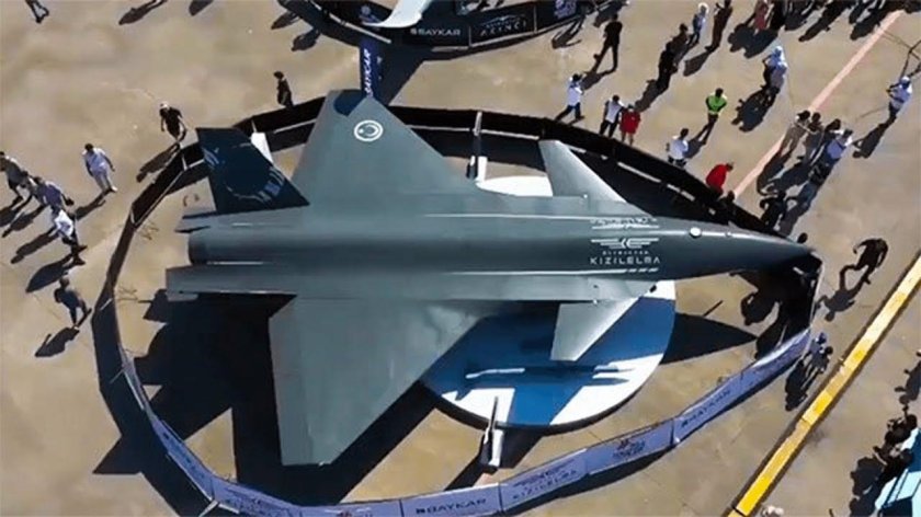Bayraktar Kizilelma истребитель