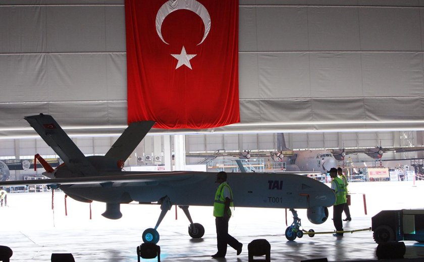 Турецкий беспилотник Байрактар