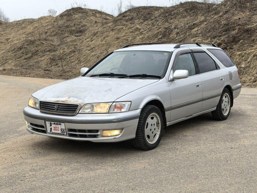 Toyota mark ii qualis viii